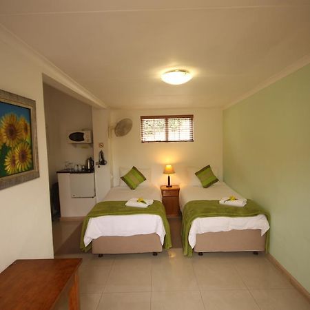 Eltham Lodge Port Elizabeth Luaran gambar
